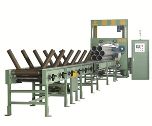 Pipe wrapping machine