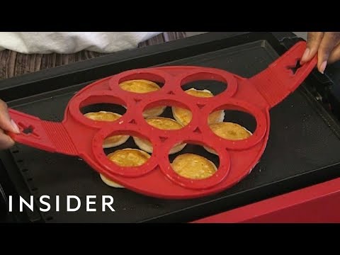 Can You Really Flip 7 Pancakes At Once With A Flipper?