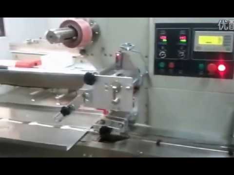 Automatic flow wrapper for disposable spoon packing horizontal wrapping machine